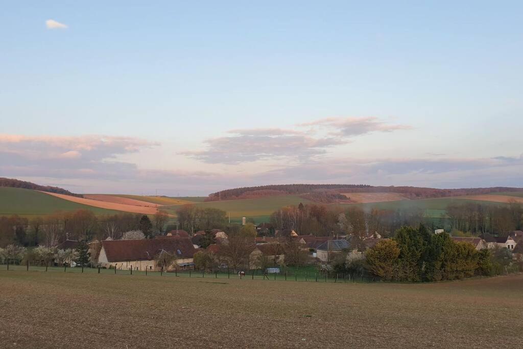 Le Bellevue A 1 H 30 De Paris Et 20 Km De Troyes Villa Estissac Eksteriør bilde